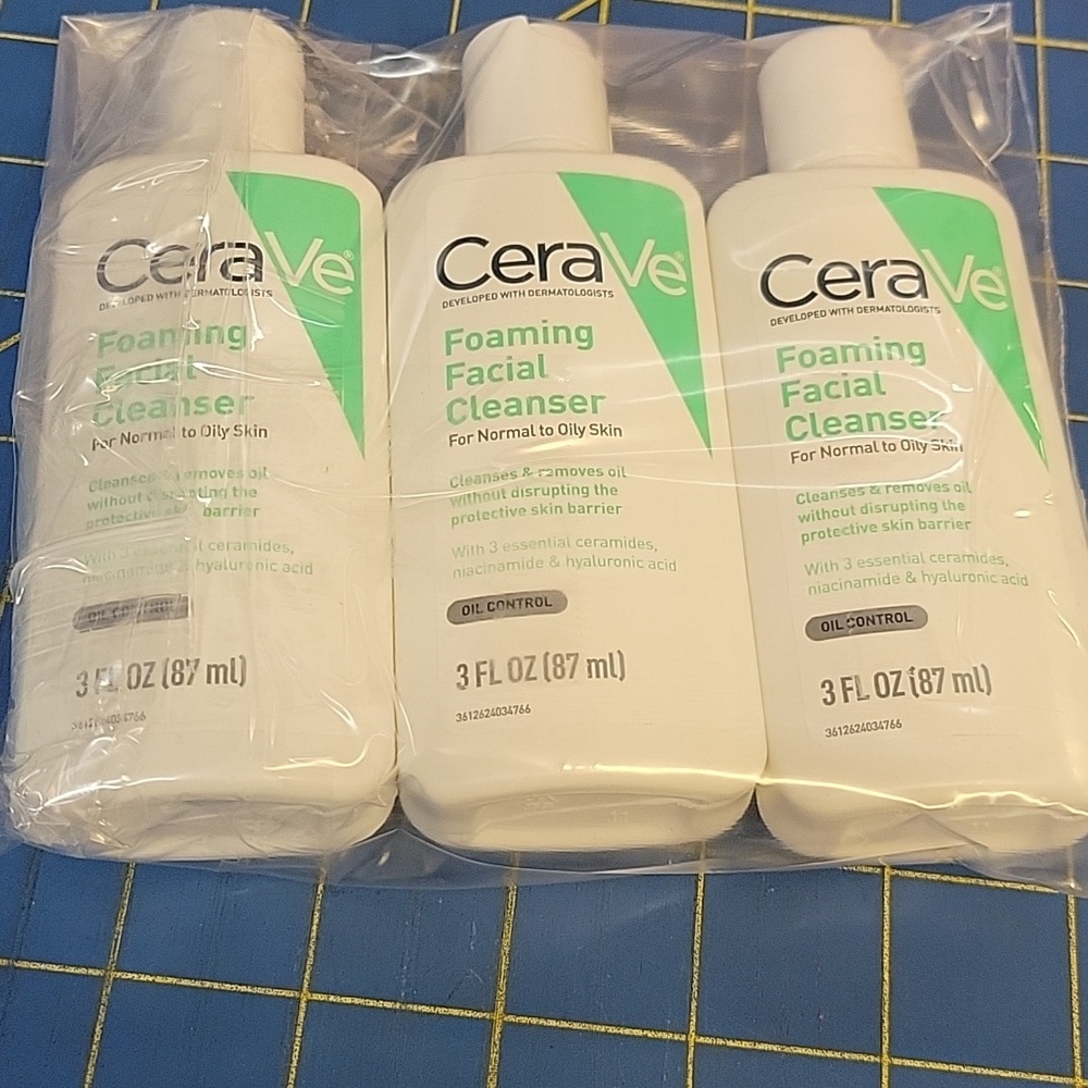 CeraVe Foaming Facial Cleanser - Oil Control 87ml New in Bottle Set of 3